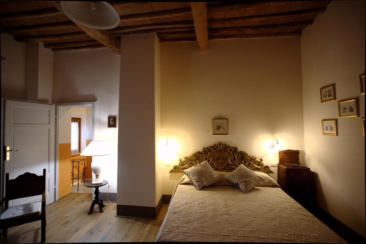 I Tre Poderi 1872 Bed & Breakfast Treggiaia Dış mekan fotoğraf